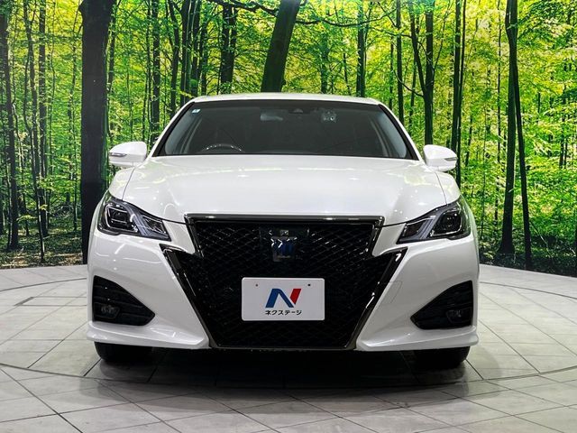 TOYOTA CROWN SEDAN HYBRID 4 2018 Image 31