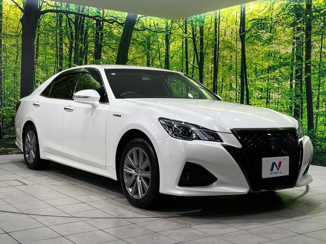 TOYOTA CROWN SEDAN HYBRID 4 2018 Image 31