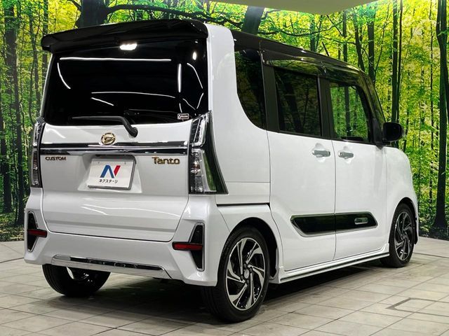 DAIHATSU TANTO CUSTOM 4WD 2021 Image 31