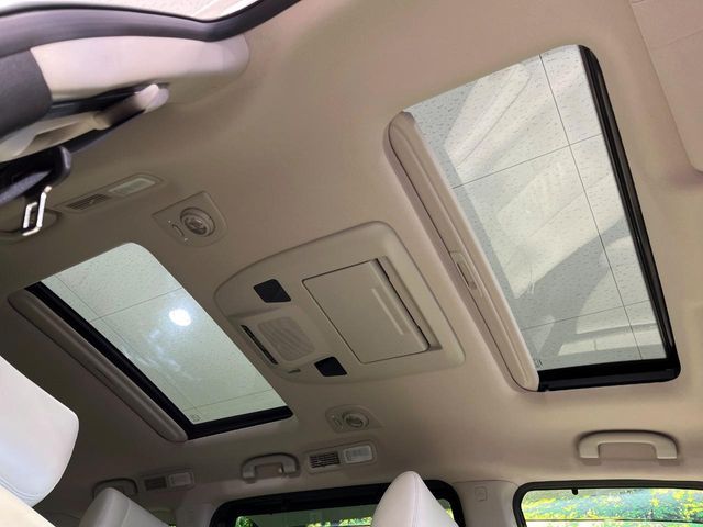 NISSAN ELGRAND  4WD 2020 Image 31