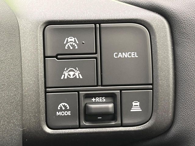 TOYOTA RAV4 HYBRID 4WD 2026 Image 31