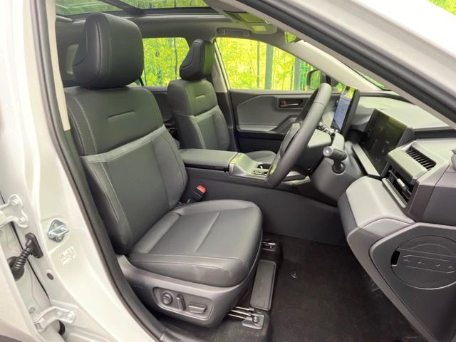 TOYOTA RAV4 HYBRID 4WD 2026 Image 31