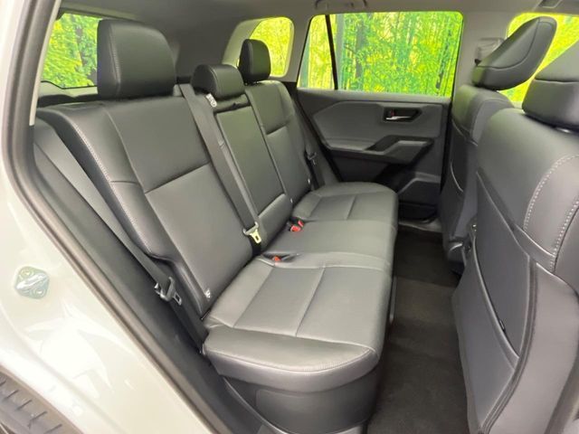 TOYOTA RAV4 HYBRID 4WD 2026 Image 31