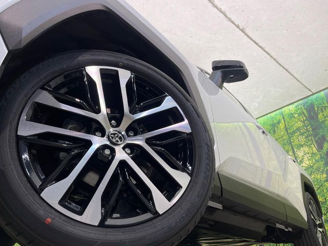 TOYOTA RAV4 HYBRID 4WD 2026 Image 31