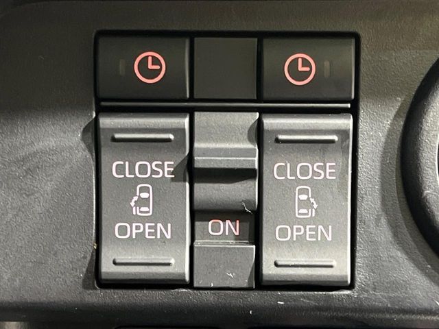 TOYOTA ROOMY 4WD 2021 Image 31