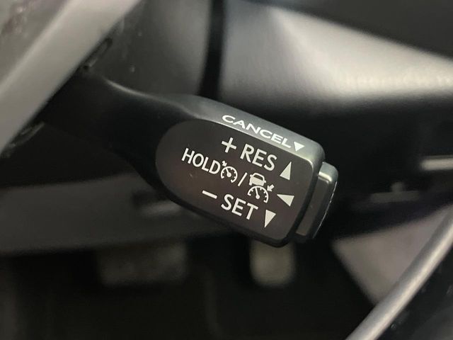 TOYOTA C-HR 2017 Image 31