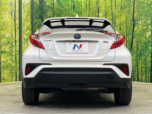 TOYOTA C-HR 2017 Image 31