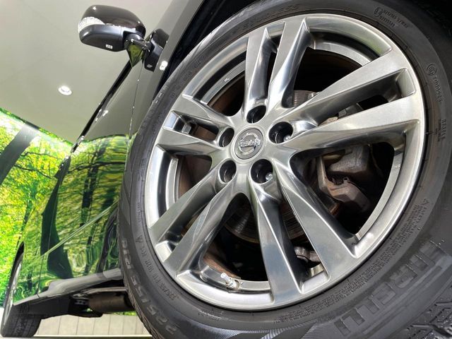 NISSAN ELGRAND 2012 Image 31