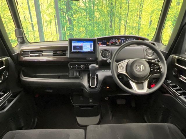 HONDA N BOX CUSTOM 2020 Image 31