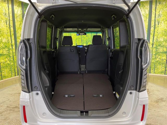 HONDA N BOX CUSTOM 2020 Image 31