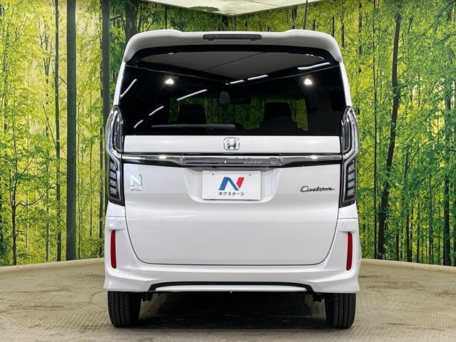 HONDA N BOX CUSTOM 2020 Image 31