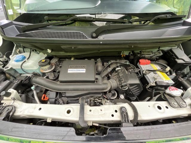 HONDA N BOX CUSTOM 2020 Image 31