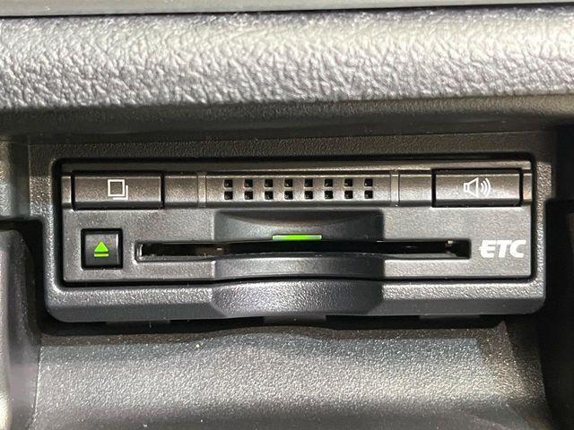 TOYOTA CROWN SEDAN HYBRID 2013 Image 31