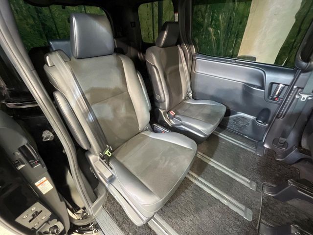 TOYOTA NOAH 2020 Image 31