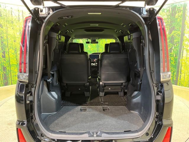 TOYOTA NOAH 2020 Image 31