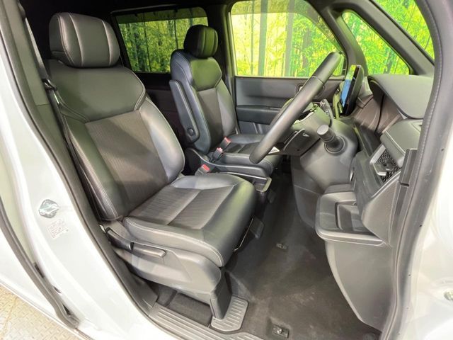 HONDA STEPWAGON E:HEV SPAD 2025 Image 31