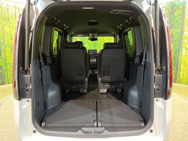 HONDA STEPWAGON E:HEV SPAD 2025 Image 31