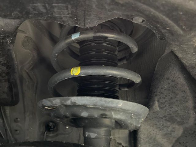 TOYOTA HARRIER HYBRID 2023 Image 31