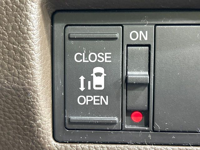 HONDA N BOX 2022 Image 31