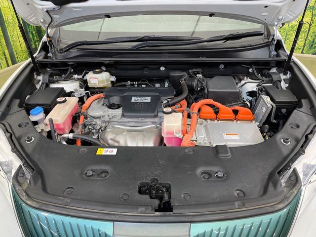 TOYOTA HARRIER HYBRID 2018 Image 31