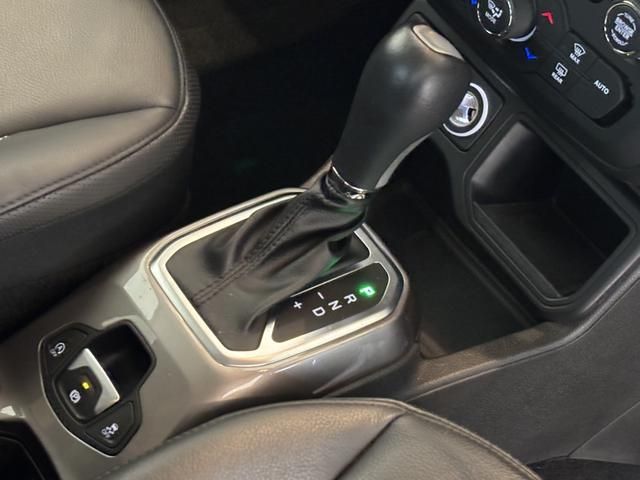 JEEP RENEGADE 2021 Image 31