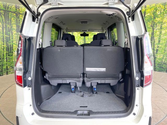 NISSAN SERENA  WG 2022 Image 31