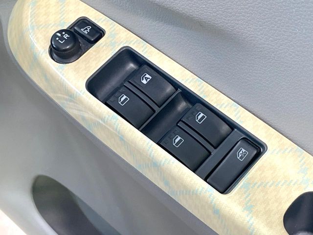 DAIHATSU MIRA E:S 2015 Image 31