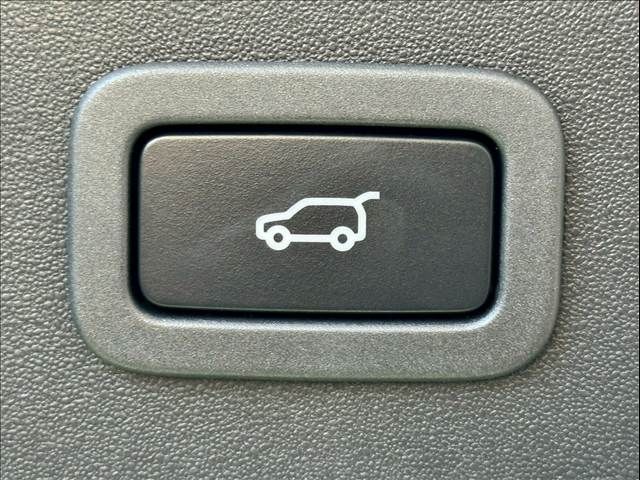 JAGUAR E-PACE 2020 Image 31