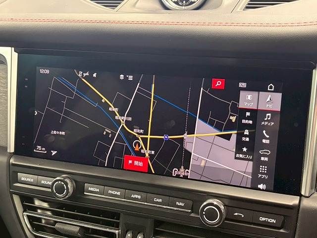 PORSCHE MACAN 2020 Image 31