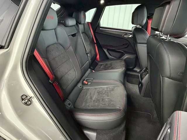 PORSCHE MACAN 2020 Image 31