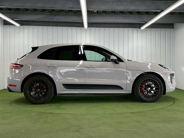 PORSCHE MACAN 2020 Image 31
