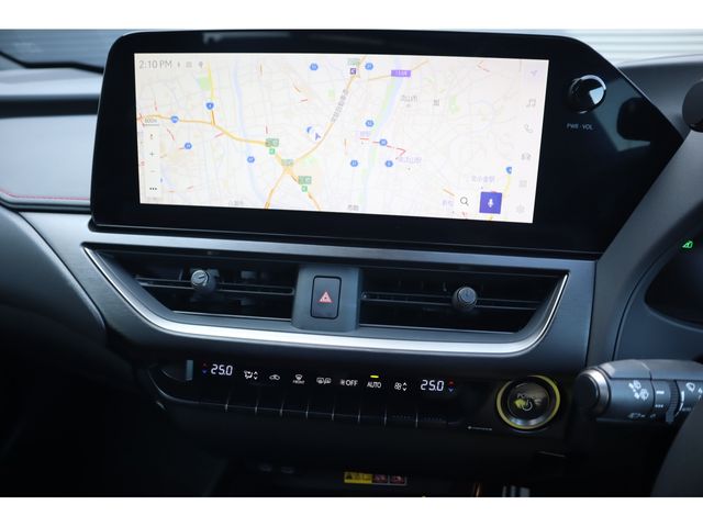 TOYOTA LEXUS UX250H 2023 Image 31