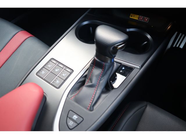 TOYOTA LEXUS UX250H 2023 Image 31
