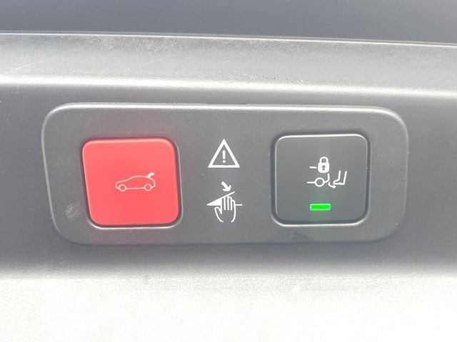 PEUGEOT 5008 2019 Image 31