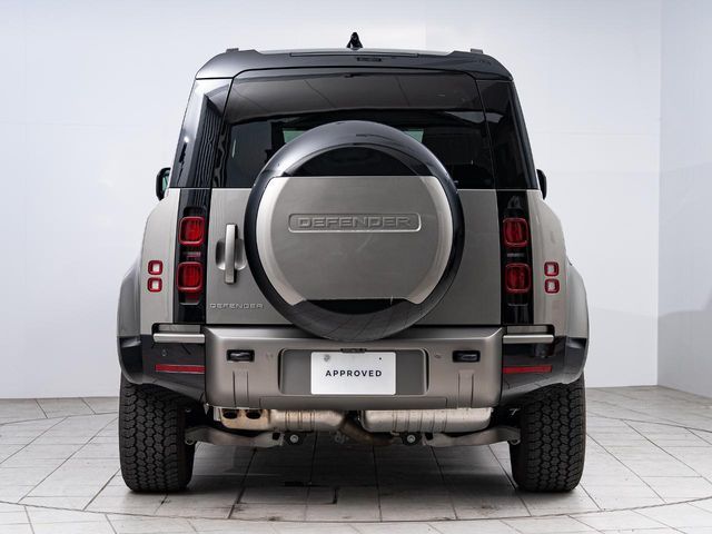 ROVER DEFENDER 2025 Image 31