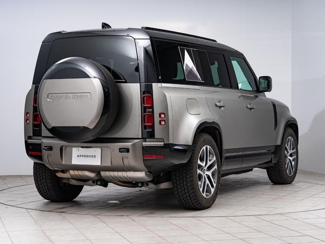 ROVER DEFENDER 2025 Image 31