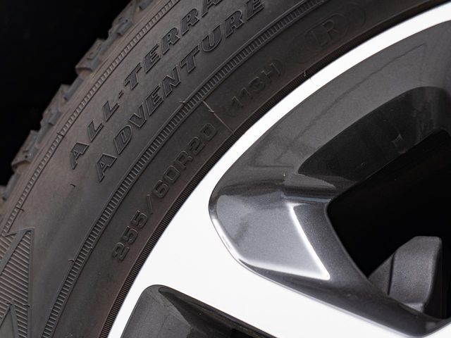 ROVER DEFENDER 2025 Image 31