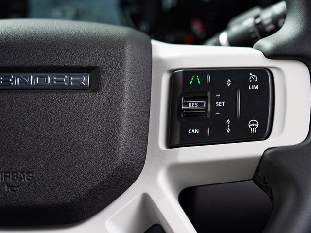 ROVER DEFENDER 2025 Image 31