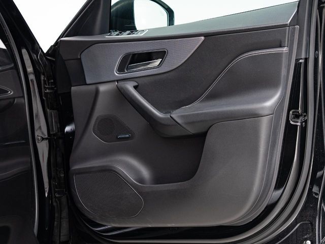 JAGUAR F-PACE 2017 Image 31
