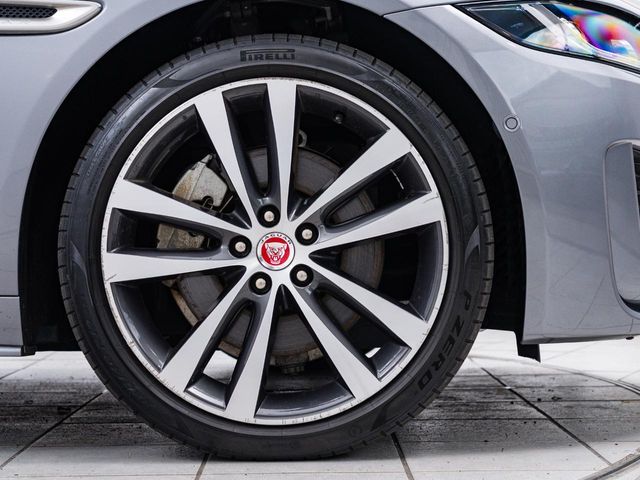 JAGUAR XESERIES 2021 Image 31