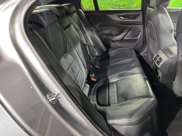 JAGUAR XESERIES 2021 Image 31