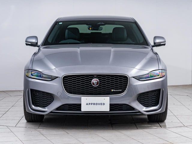 JAGUAR XESERIES 2021 Image 31