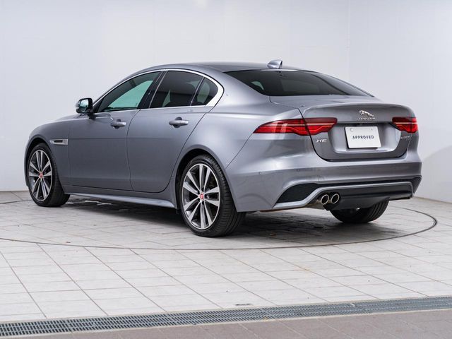 JAGUAR XESERIES 2021 Image 31