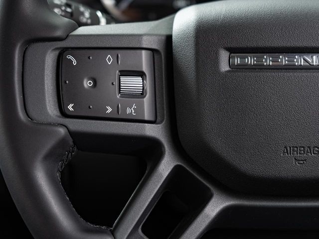 ROVER DEFENDER 2023 Image 31