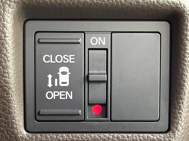 HONDA N BOX 2023 Image 31