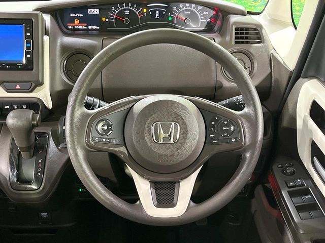 HONDA N BOX 2023 Image 31