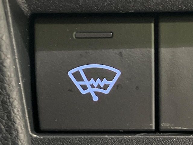 TOYOTA NOAH HYBRID 4WD 2024 Image 31