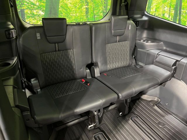 TOYOTA NOAH HYBRID 4WD 2024 Image 31