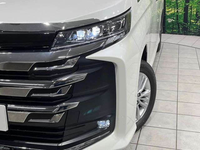 TOYOTA NOAH HYBRID 4WD 2024 Image 31