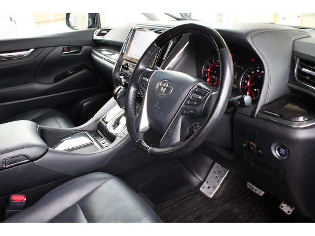TOYOTA ALPHARD 2021 Image 31